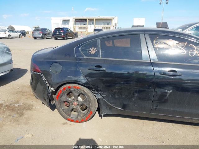 SAJAR4FX4JCP30727 Jaguar Xe 25t