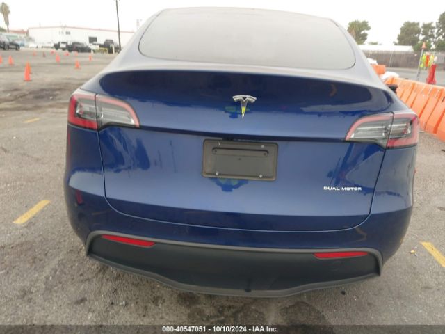 7SAYGAEEXPF752800 Tesla Model Y