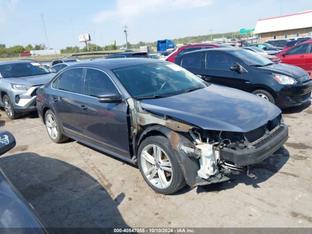 2013 VOLKSWAGEN PASSAT 1VWCN7A38DC074929