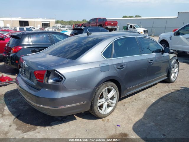 2013 VOLKSWAGEN PASSAT 1VWCN7A38DC074929 Photo 3