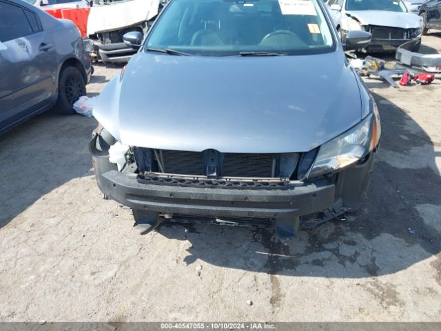 2013 VOLKSWAGEN PASSAT 1VWCN7A38DC074929 Photo 5