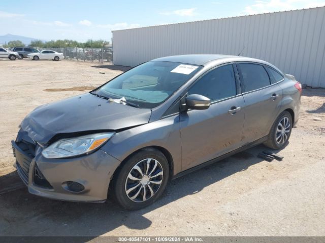 1FADP3F28EL394074 Ford FOCUS SE