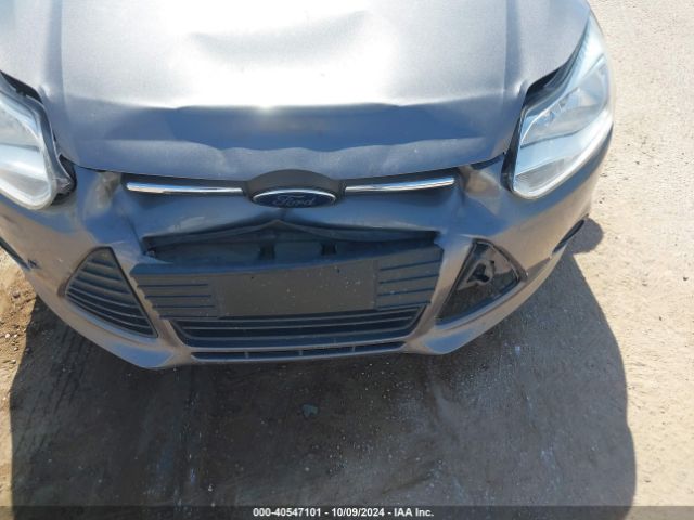 1FADP3F28EL394074 Ford FOCUS SE