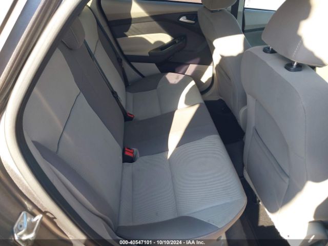 1FADP3F28EL394074 Ford FOCUS SE