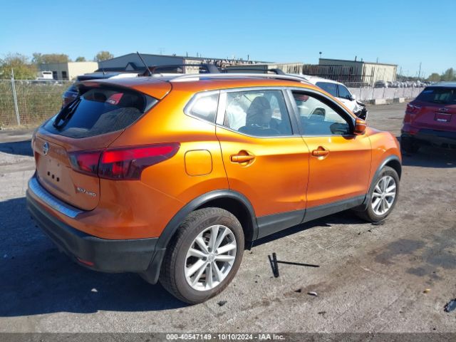 JN1BJ1CR0HW144407 Nissan Rogue Sport Sv