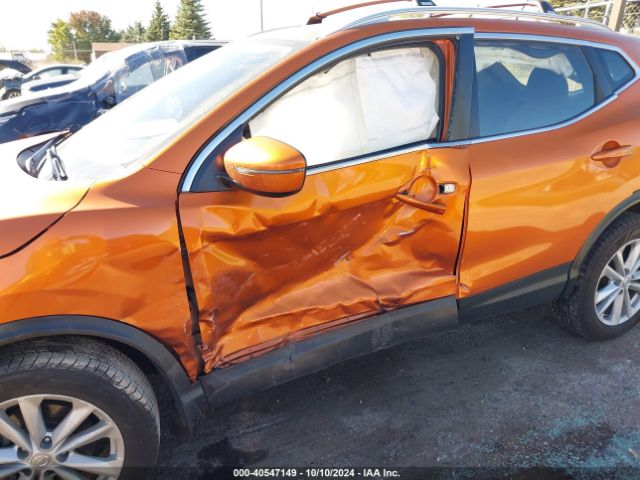 JN1BJ1CR0HW144407 Nissan Rogue Sport Sv