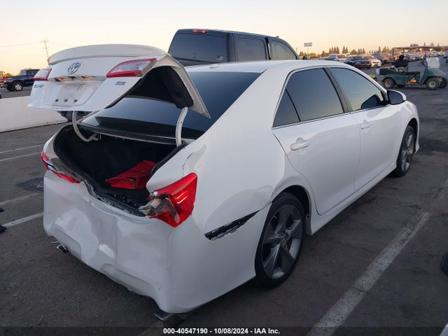 4T1BK1FK2EU553133 Toyota Camry Se V6