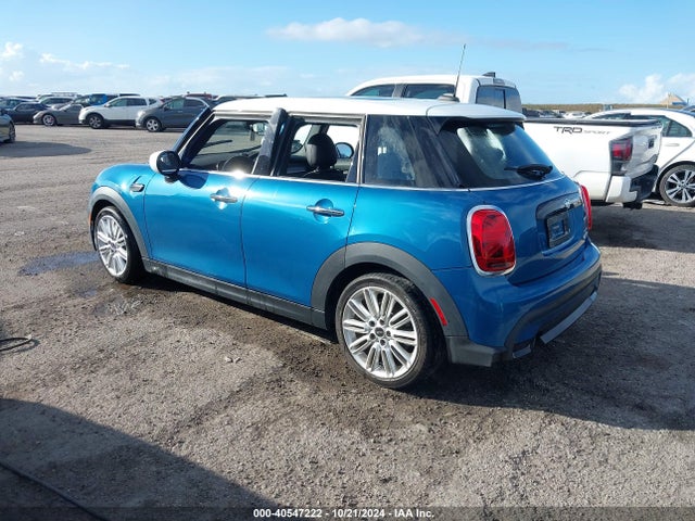2022 MINI HARDTOP WMW33DK06N2R09149 Photo 2