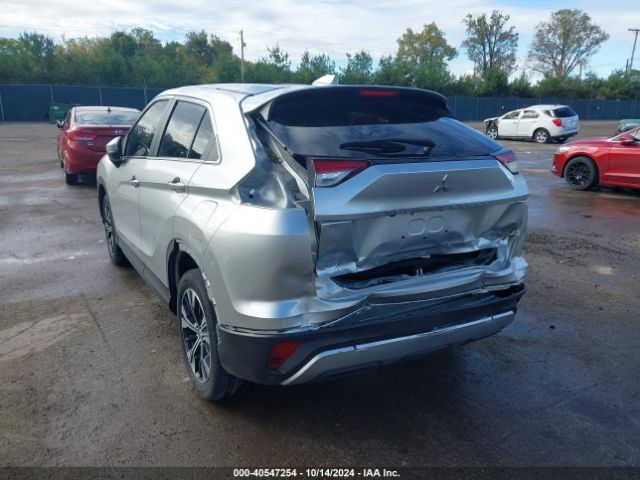 2022 MITSUBISHI ECLIPSE CROSS JA4ATWAA1NZ048321 Photo 2