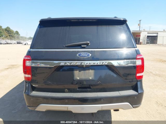 1FMJU1HT8KEA76550 Ford Expedition Xlt