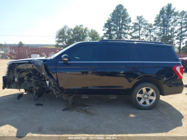 1FMJU1HT8KEA76550 Ford Expedition Xlt