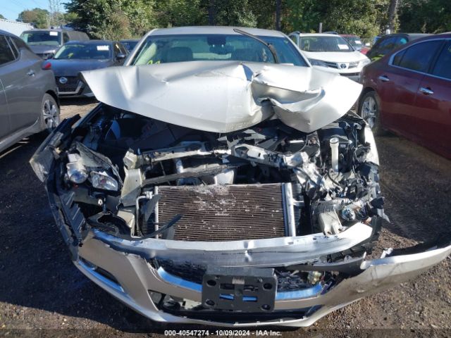 1G11D5SLXFF178008 Chevrolet MALIBU 2LT