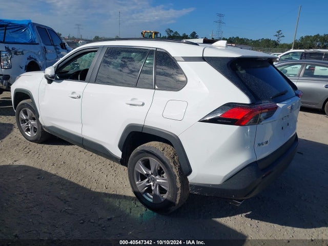 Toyota Rav4 Xle 2022 2T3W1RFV9NW213868 Image 3