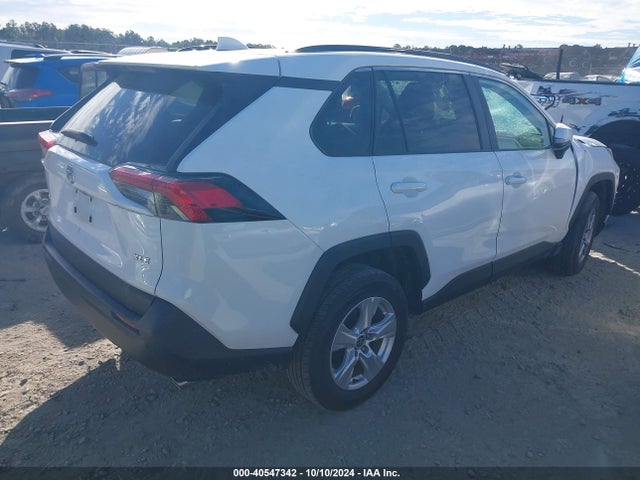 Toyota Rav4 Xle 2022 2T3W1RFV9NW213868 Image 4