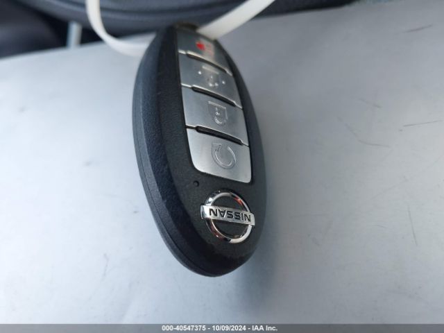 3N1CP5CU8JL529420 Nissan KICKS SV