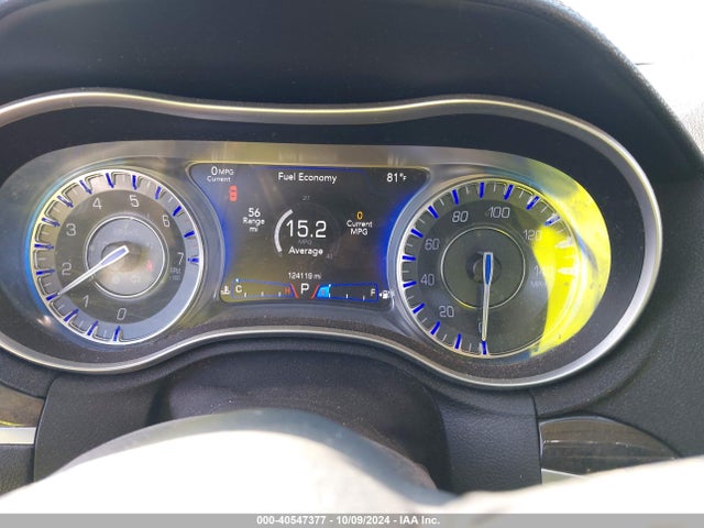 Chrysler 300C 2015 2C3CCAEG5FH773202 Image 7