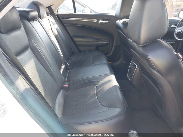 Chrysler 300C 2015 2C3CCAEG5FH773202 Image 8