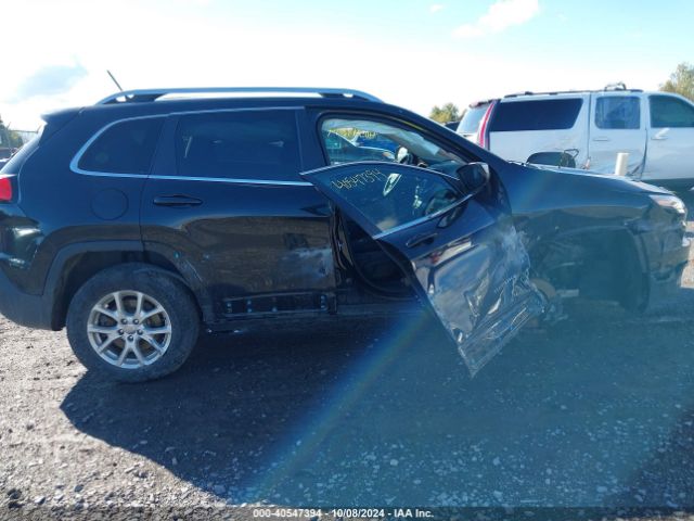 1C4PJMCB1FW505339 Jeep Cherokee Latitude