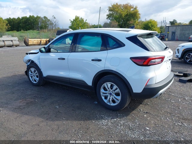 Ford Escape 2023 1FMCU9FN6PUA27369 Image 3