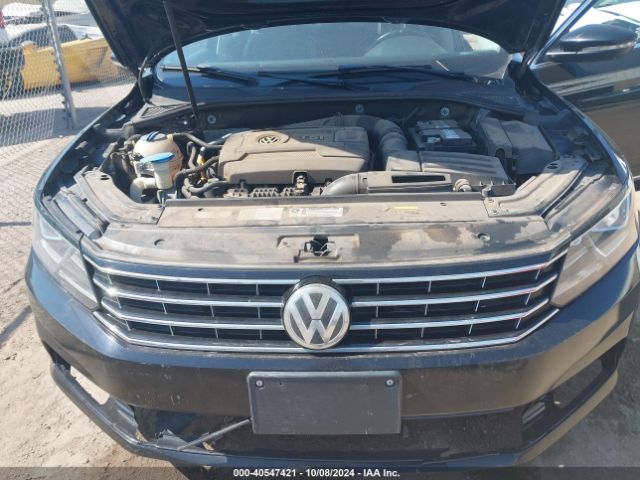 1VWBT7A39GC033702 Volkswagen Passat 1.8t Se