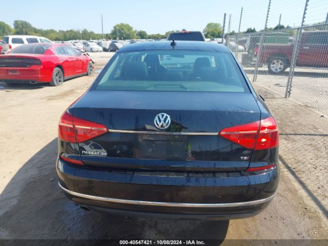 1VWBT7A39GC033702 Volkswagen Passat 1.8t Se