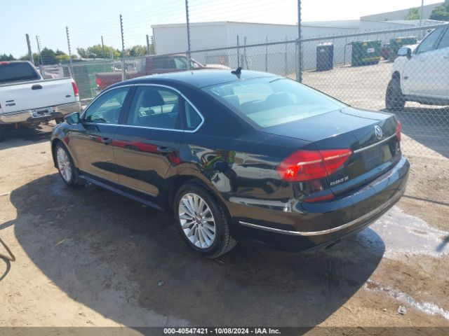 1VWBT7A39GC033702 Volkswagen Passat 1.8t Se