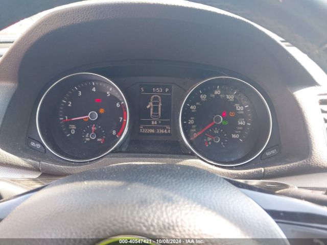 1VWBT7A39GC033702 Volkswagen Passat 1.8t Se