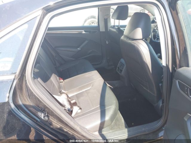 1VWBT7A39GC033702 Volkswagen Passat 1.8t Se
