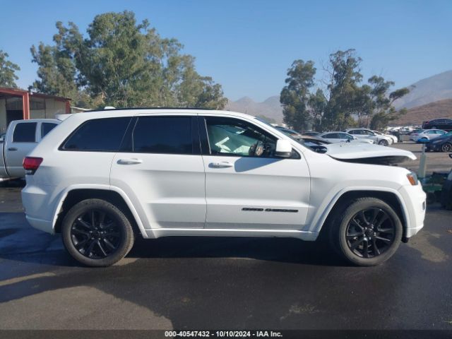 1C4RJEAGXJC323162 Jeep Grand Cherokee Altitude 4x2
