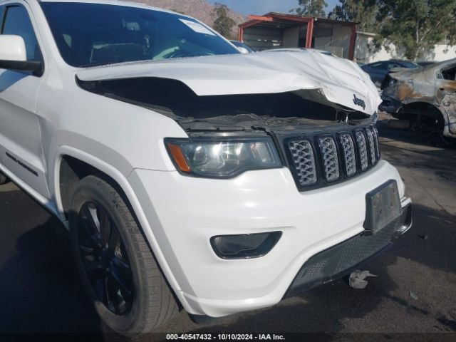1C4RJEAGXJC323162 Jeep Grand Cherokee Altitude 4x2