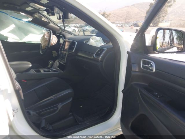 1C4RJEAGXJC323162 Jeep Grand Cherokee Altitude 4x2