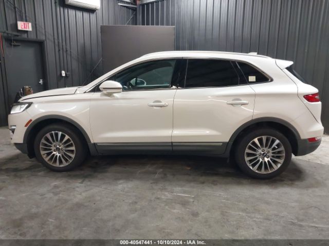 5LMCJ3D98HUL54737 Lincoln Mkc Reserve