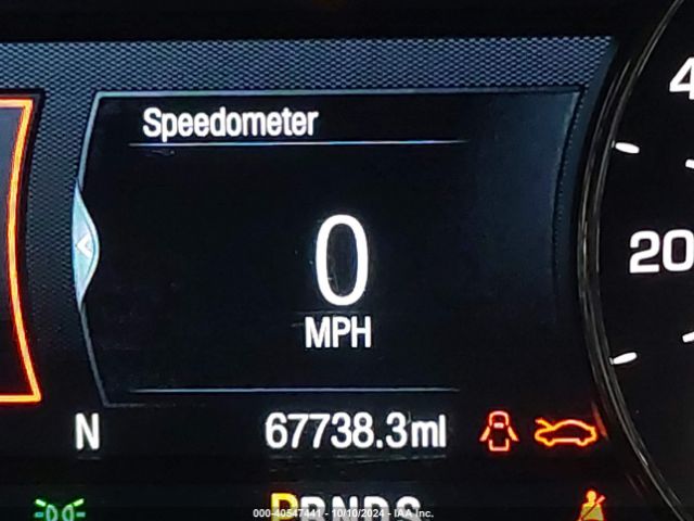5LMCJ3D98HUL54737 Lincoln Mkc Reserve