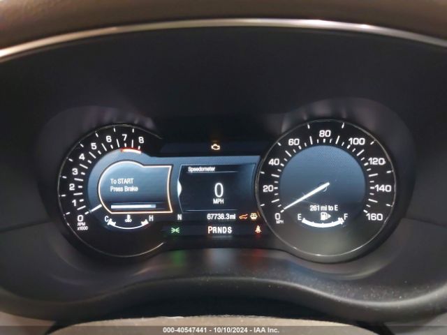 5LMCJ3D98HUL54737 Lincoln Mkc Reserve