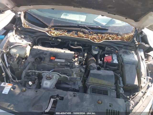 Honda Civic Lx-p 2018 2HGFC4B04JH306364 Image 10