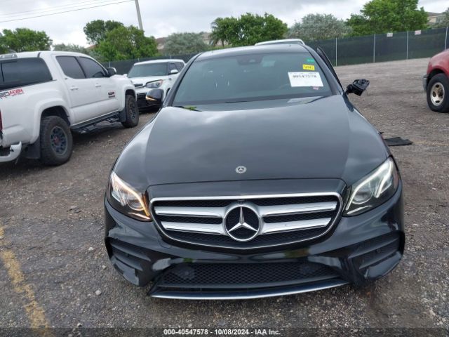 WDDZF4JB4KA499076 Mercedes-Benz E 300