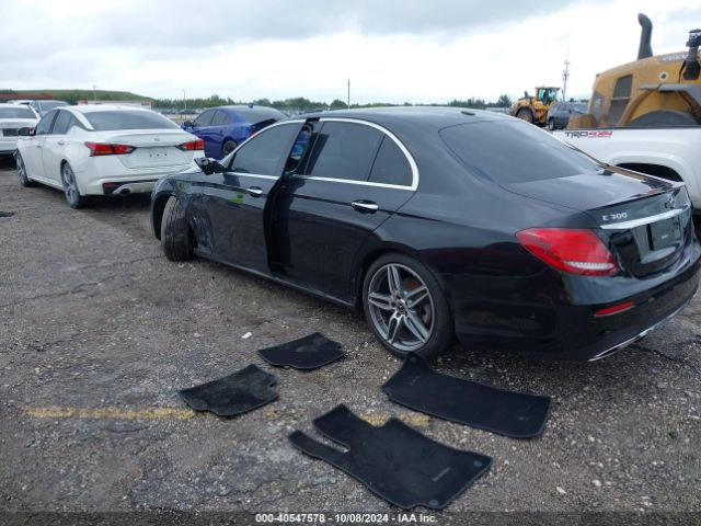 WDDZF4JB4KA499076 Mercedes-Benz E 300