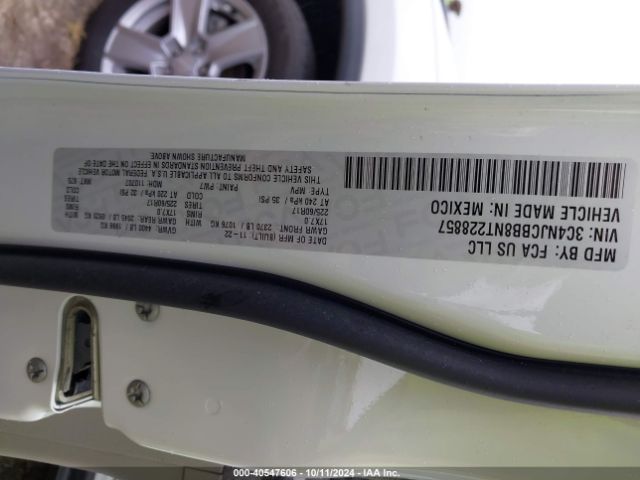 3C4NJCBB8NT228857 Jeep Compass Latitude Fwd