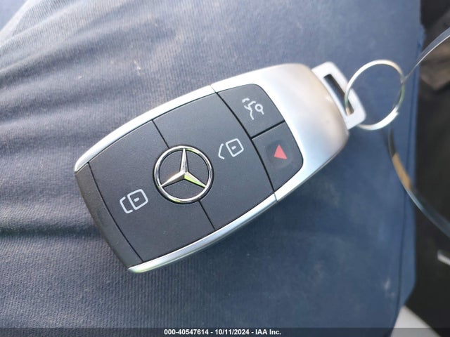 55SWF8EB5KU287033 Mercedes-Benz C 300 4matic