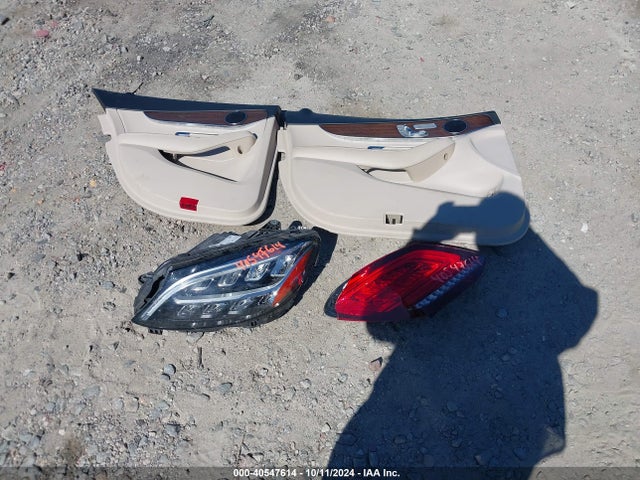 55SWF8EB5KU287033 Mercedes-Benz C 300 4matic