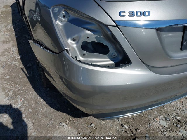 55SWF8EB5KU287033 Mercedes-Benz C 300 4matic