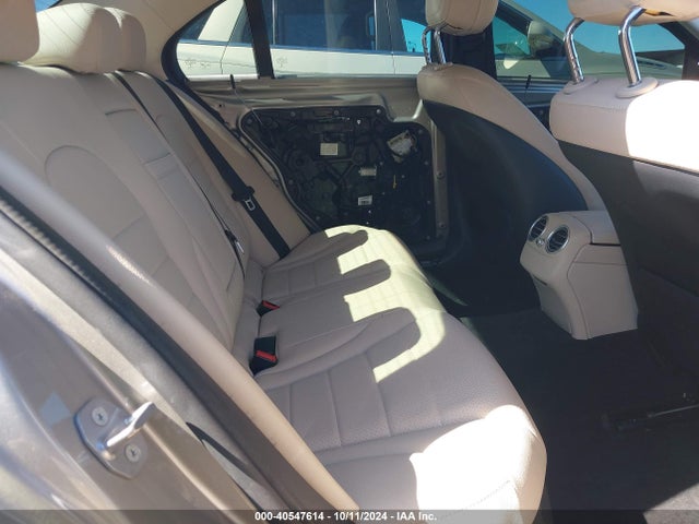 55SWF8EB5KU287033 Mercedes-Benz C 300 4matic