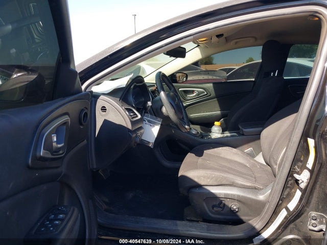 Chrysler 200 Limited 2015 1C3CCCAB9FN603681 Image 5