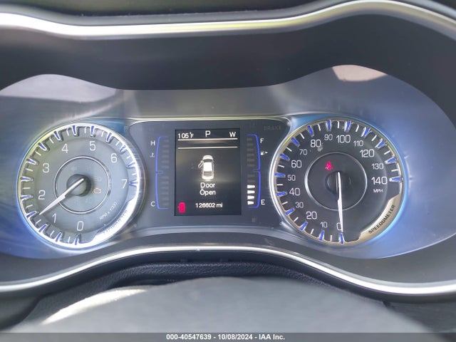 Chrysler 200 Limited 2015 1C3CCCAB9FN603681 Image 7