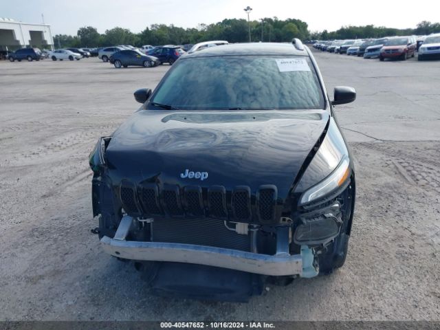 1C4PJLLB6JD531661 Jeep Cherokee Latitude Plus Fwd