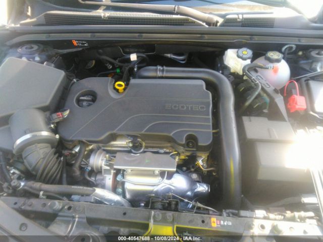 1G1ZD5ST4RF110214 Chevrolet Malibu Fwd 1lt