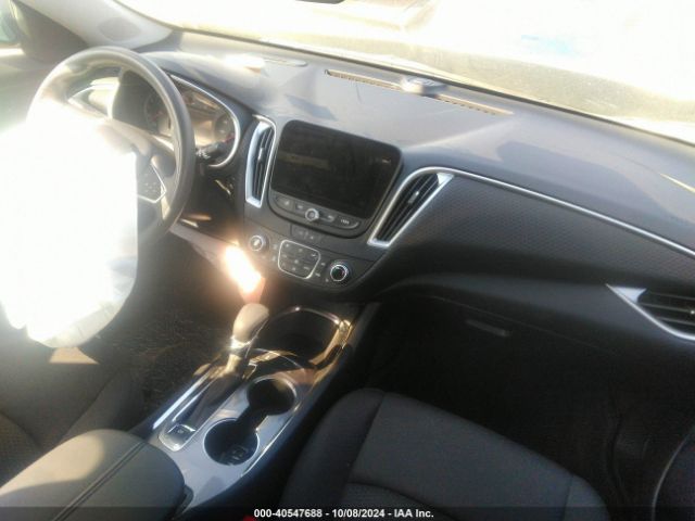 1G1ZD5ST4RF110214 Chevrolet Malibu Fwd 1lt