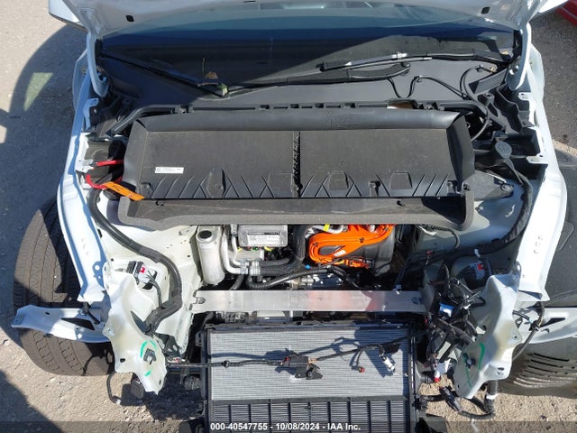 2024 TESLA MODEL Y 7SAYGDEE7RA311921 Photo 9