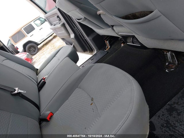 1C6RR7KT0ES159102 RAM 1500 Tradesman