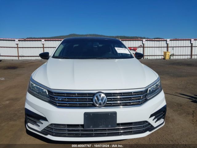 1VWDT7A30HC084709 Volkswagen Passat 1.8t R-line